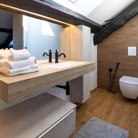 One Only דירה לוזון